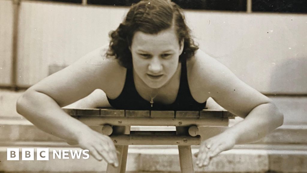 'Our Olympian grandma from Leeds refused to stand for Hitler'